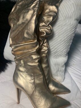 Gold scrunch leather boots